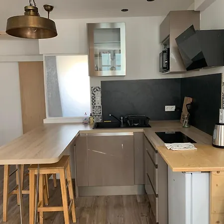 Cocon Au Coeur Du Village De Apartmán *