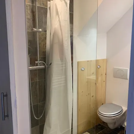 Lägenhet Cocon Au Coeur Du Village De Forcalquier