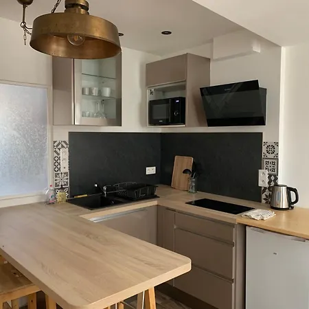 Lägenhet Cocon Au Coeur Du Village De